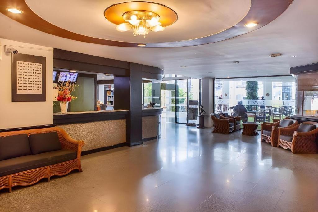 Town In Town Gardent Resort Bangkok Extérieur photo